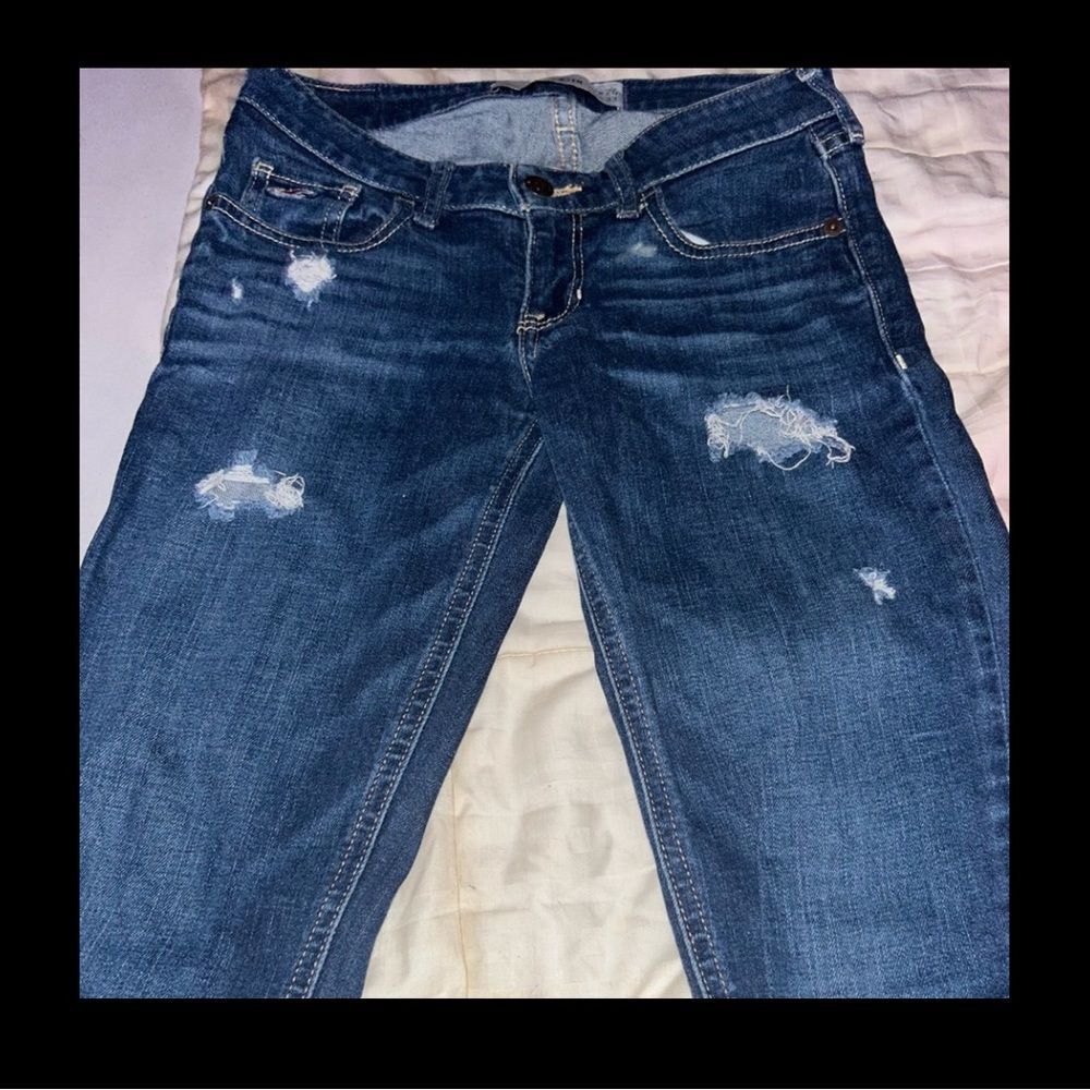HOLLISTER JEANS